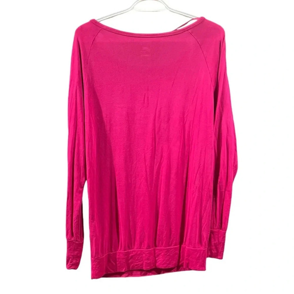 Hot pink NIKE size medium woman’s long sleeve top. GUC - Picture 3 of 5
